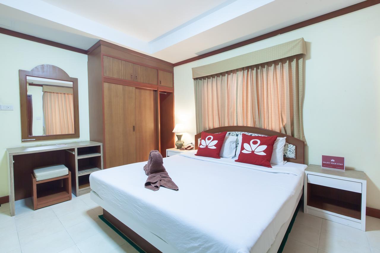 Zen Rooms Rat-U-Thid 200 Phi Road Patong Kültér fotó